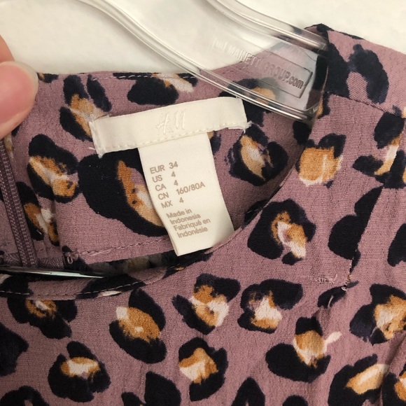 Cheetah print long sleeve modest dress from H&M 4 - Picture 5 of 6